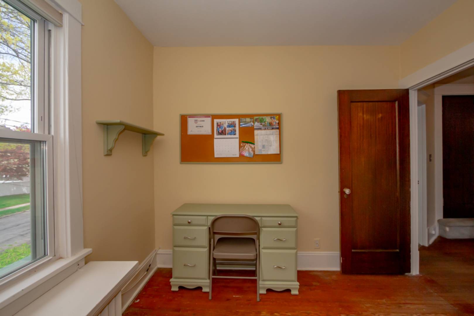 27 Hawthorne Ave, Albany, NY 12203 (Sold NYStateMLS Listing 10601040)