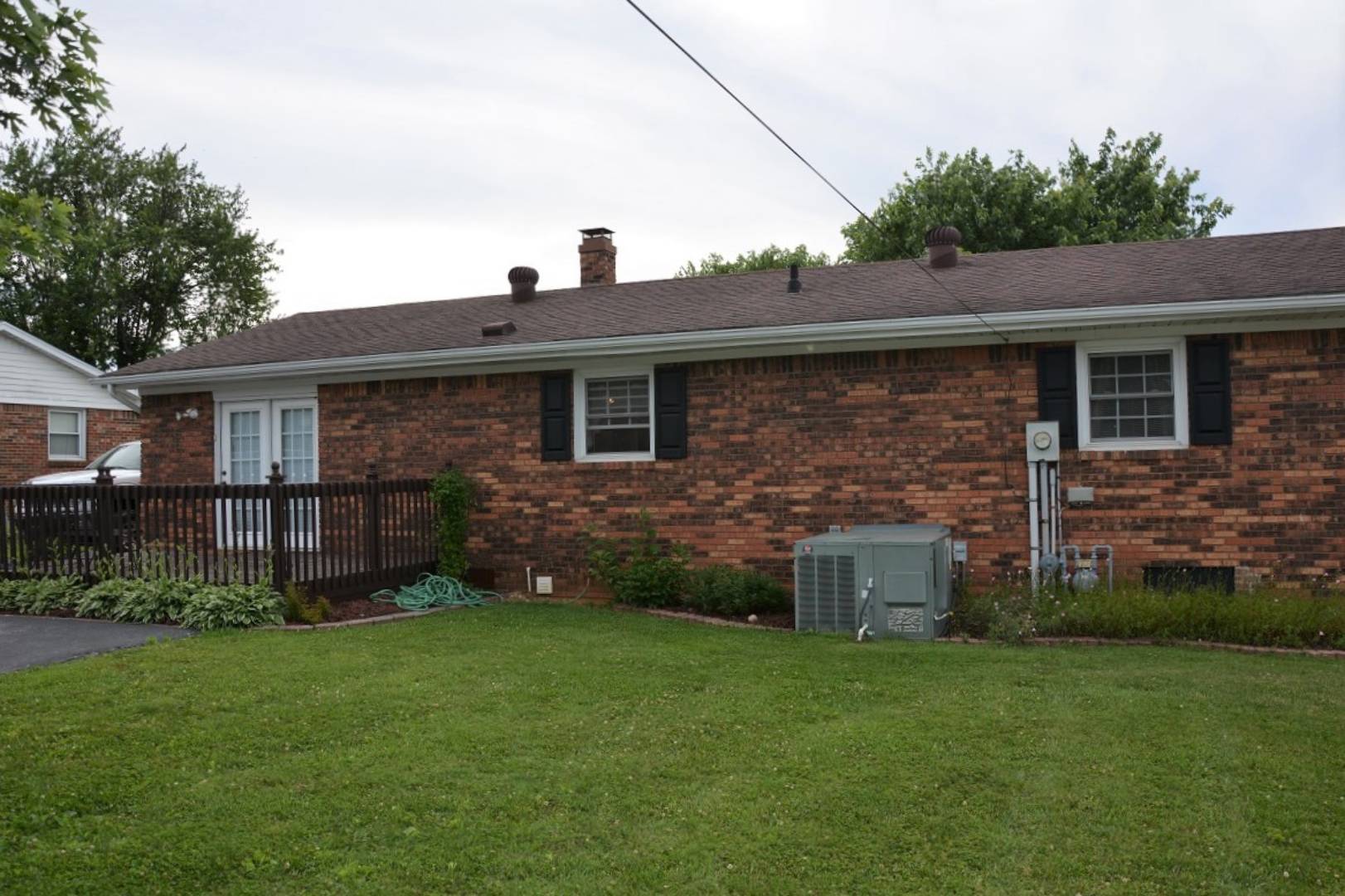 216 Indian Hills Drive, Glasgow, KY 42141 (Sold NYStateMLS Listing