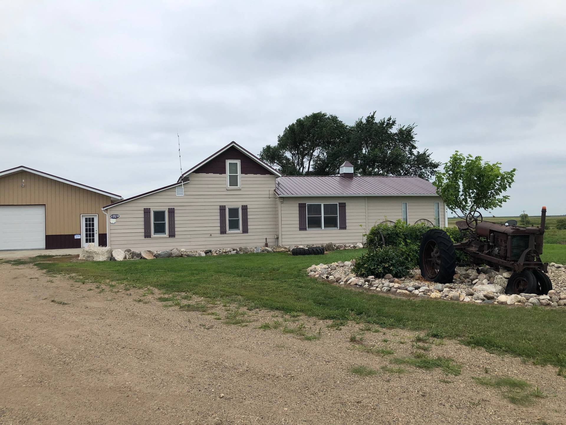 17986 403rd Avenue, Doland, SD 57436 (Sold MyStateMLS Listing 10636469)