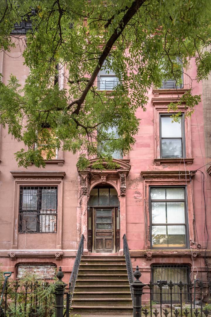 276 Gates Avenue, Brooklyn, NY 11216 (Off Market NYStateMLS Listing