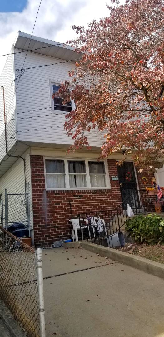 723 Logan Ave, Bronx, NY 10465 (Off Market NYStateMLS Listing 10644384)