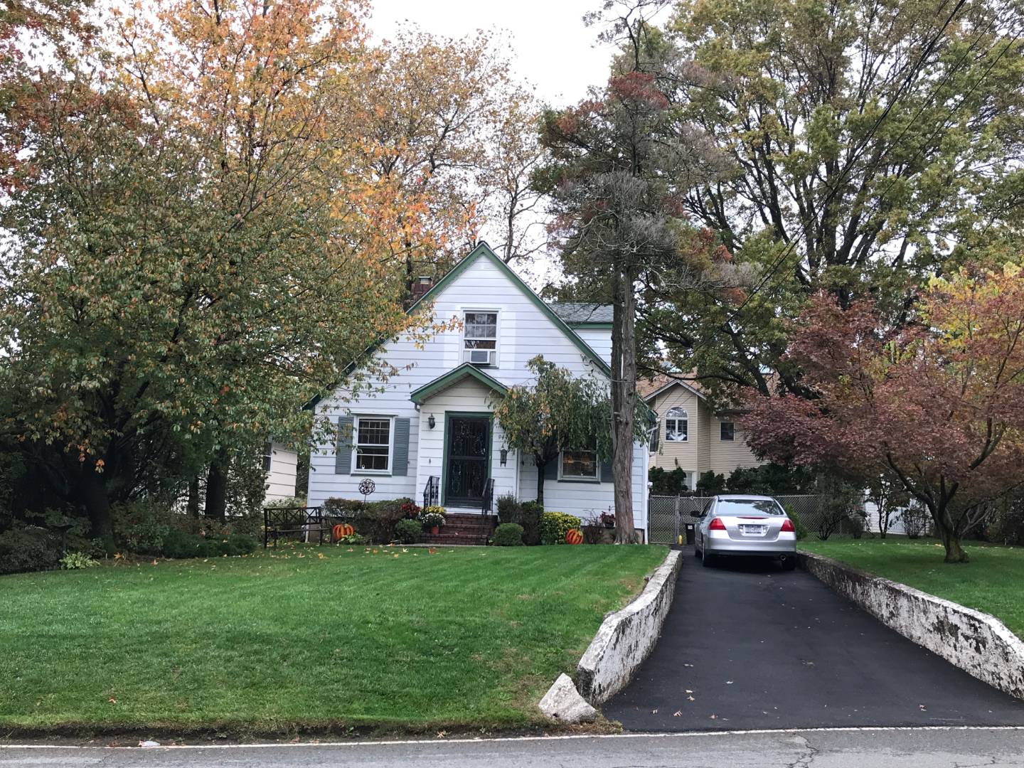 944 Annadale Rd, Staten Island, NY 10312 (Off Market NYStateMLS Listing