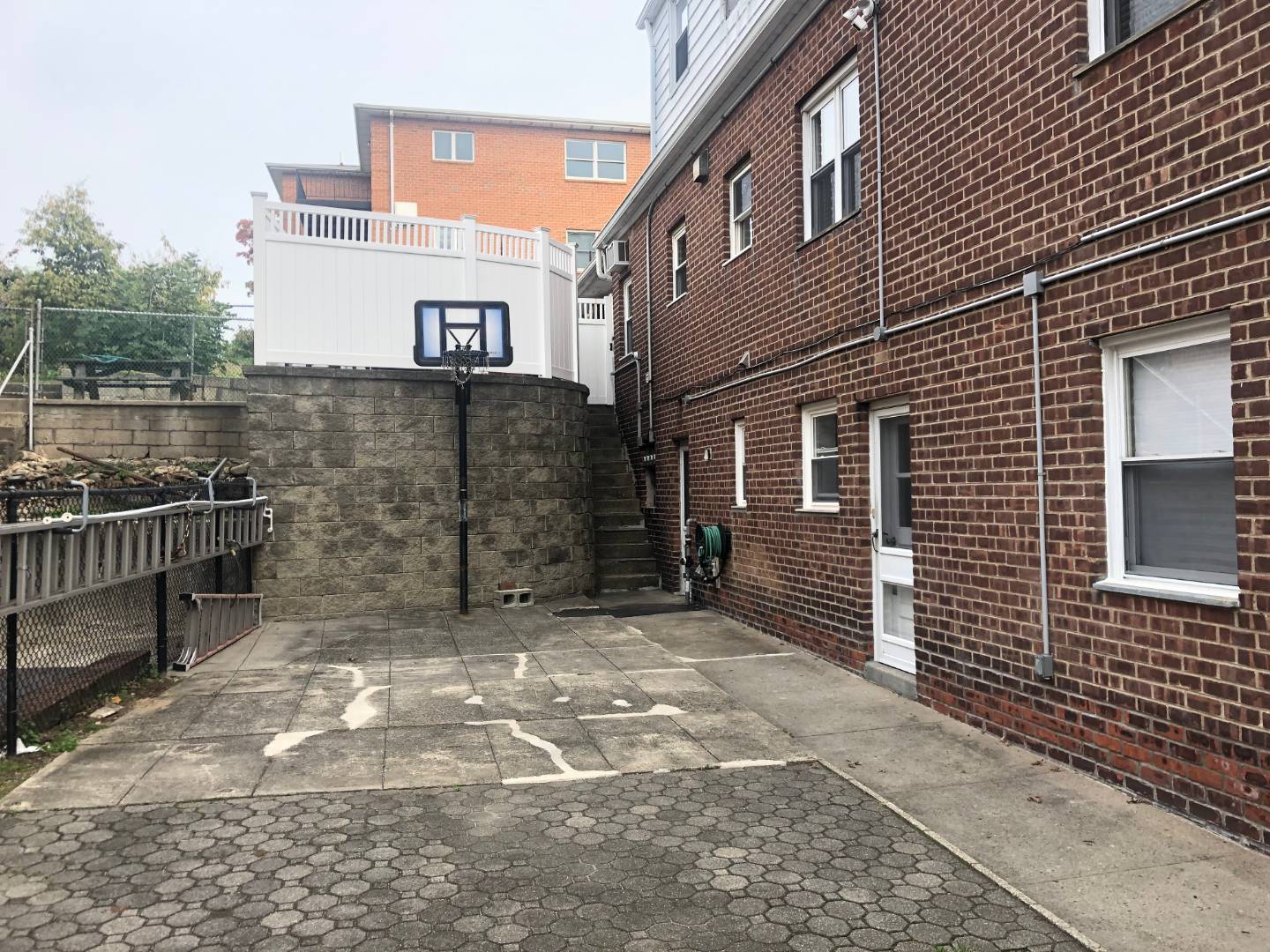 105 Wakefield Ave, Yonkers, NY 10704 (Rented NYStateMLS Listing 10650845)