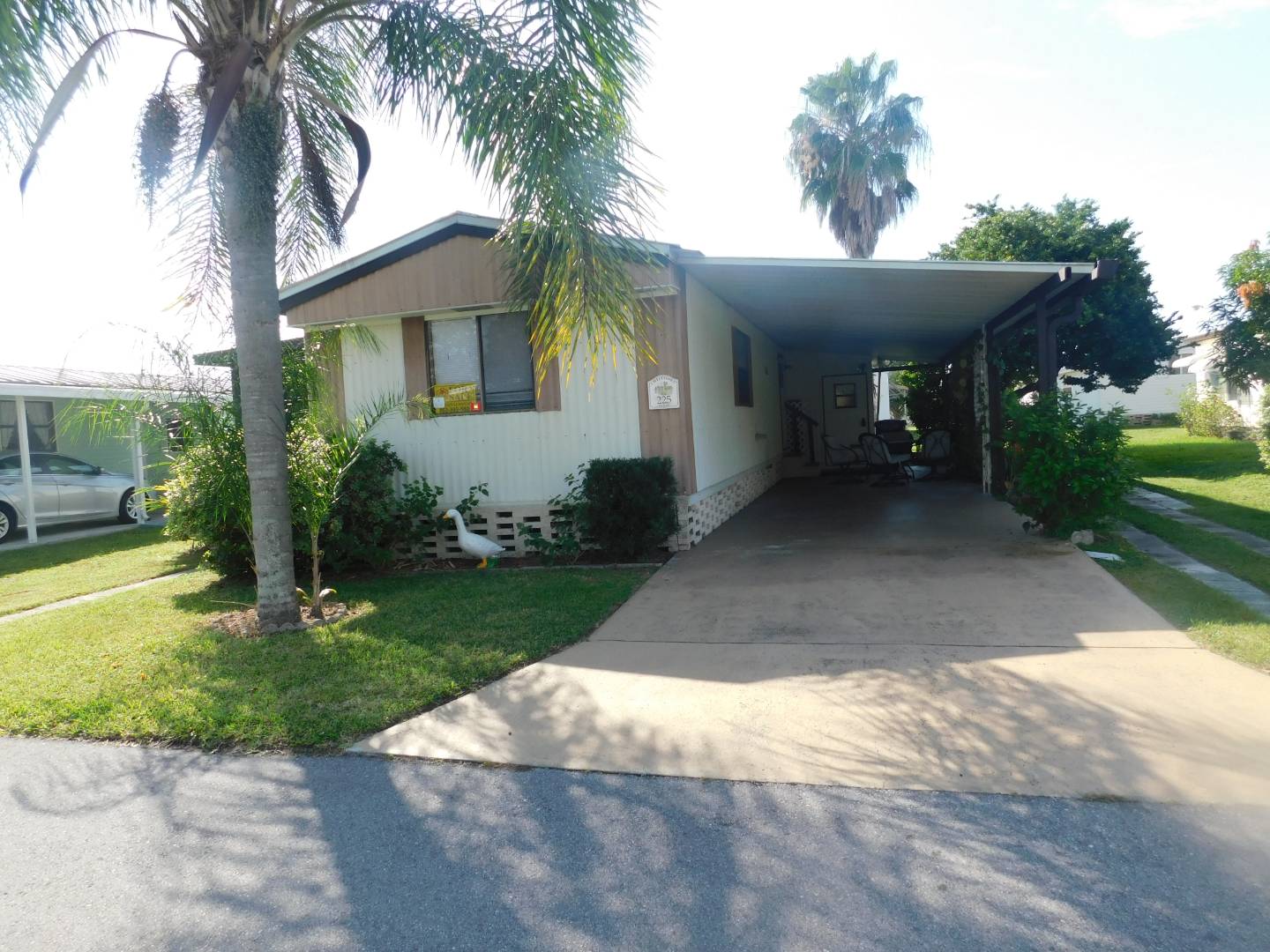 225 Palm Drive, MULBERRY, FL 33860 TEAM SHERROD MOBILE HOME SALES, LLC