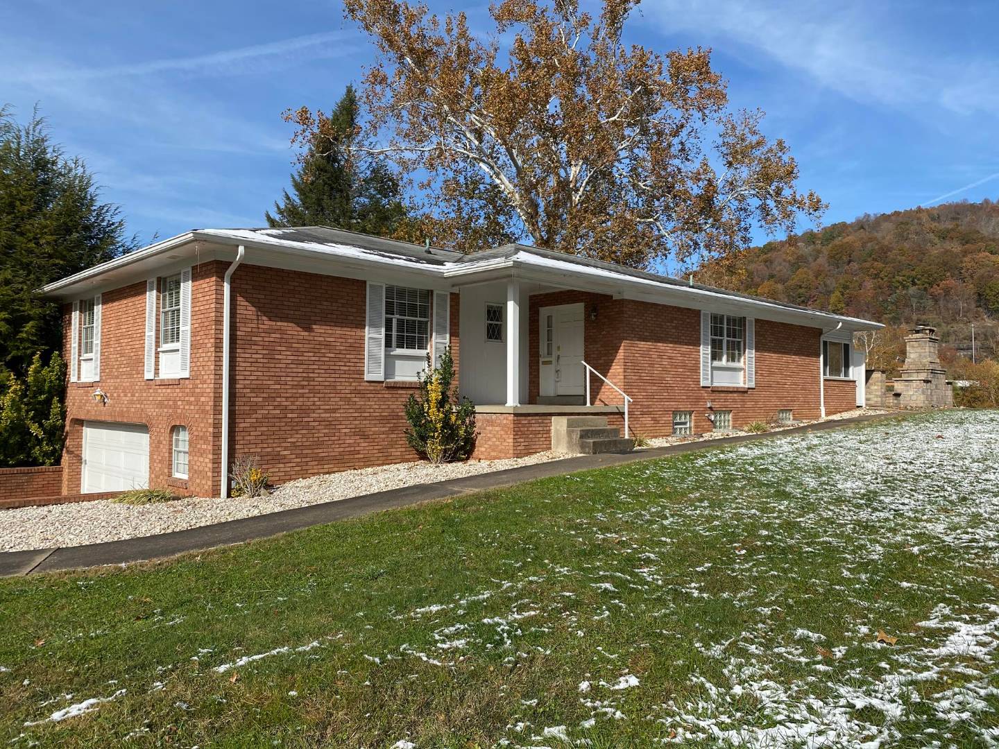 4112 Kanawha Ave SE, Charleston, WV 25304 (Sold MyStateMLS Listing 10674342)