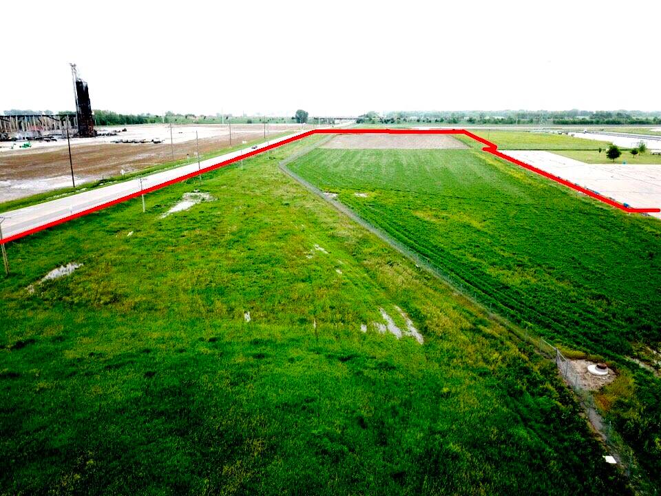 The Garages Addition, Hastings, NE 68901 (Off Market NYStateMLS Listing