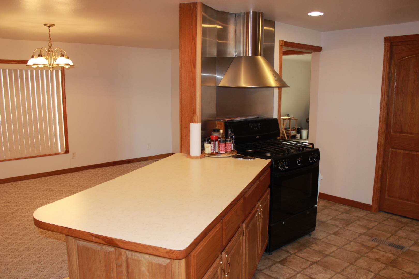 325 Pioneer Street, Enders, NE 69027 (Sold MyStateMLS Listing 10693967)