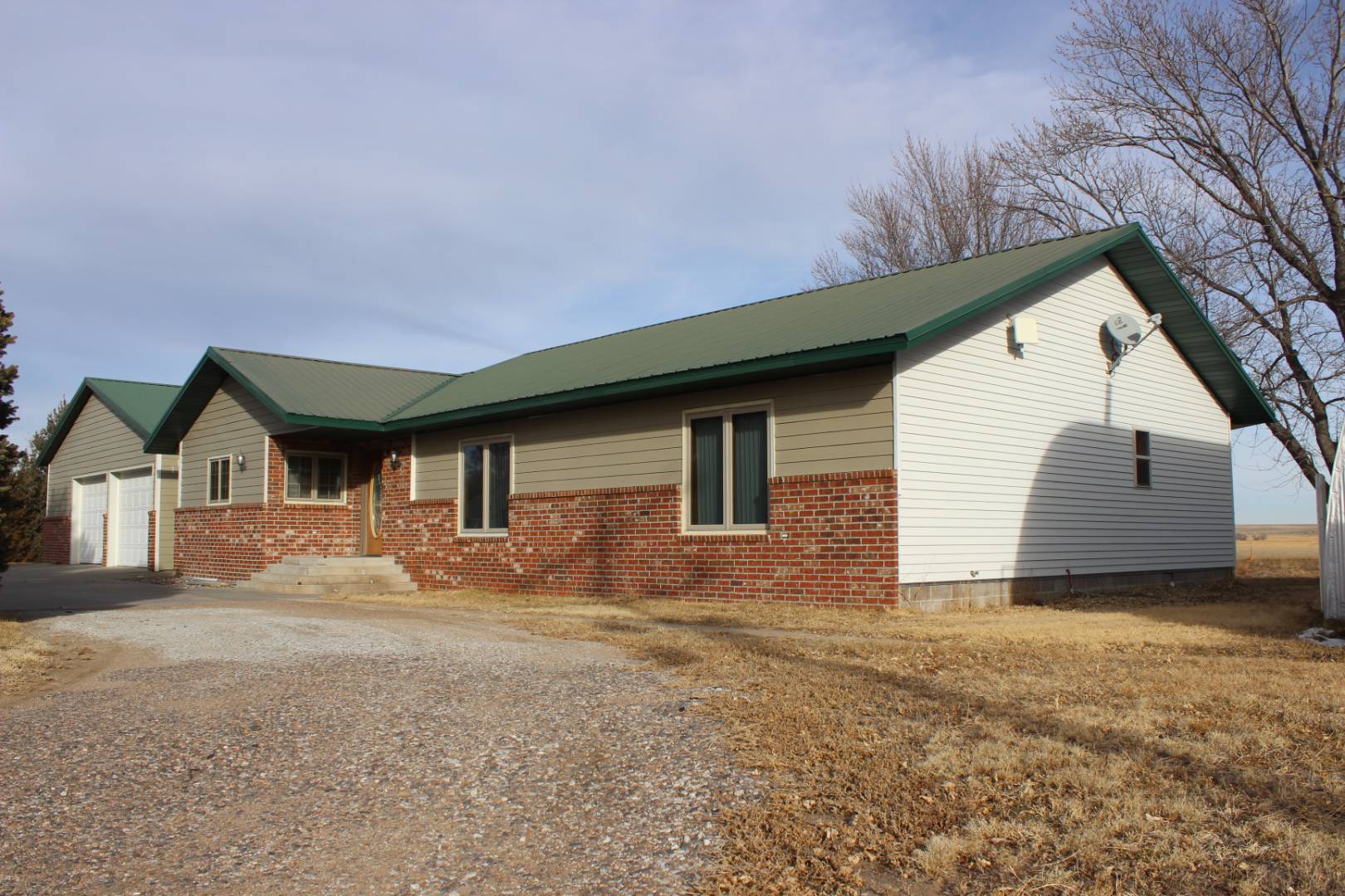 325 Pioneer Street, Enders, NE 69027 (Sold MyStateMLS Listing 10693967)