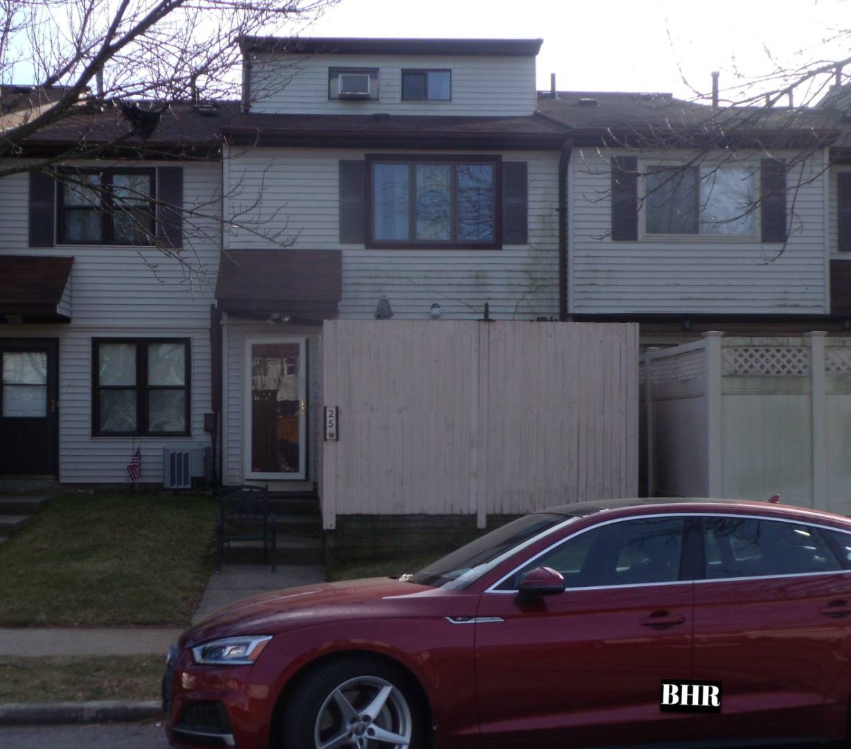 25 Bunnell Ct, Staten Island, NY 10312 (Off Market NYStateMLS Listing