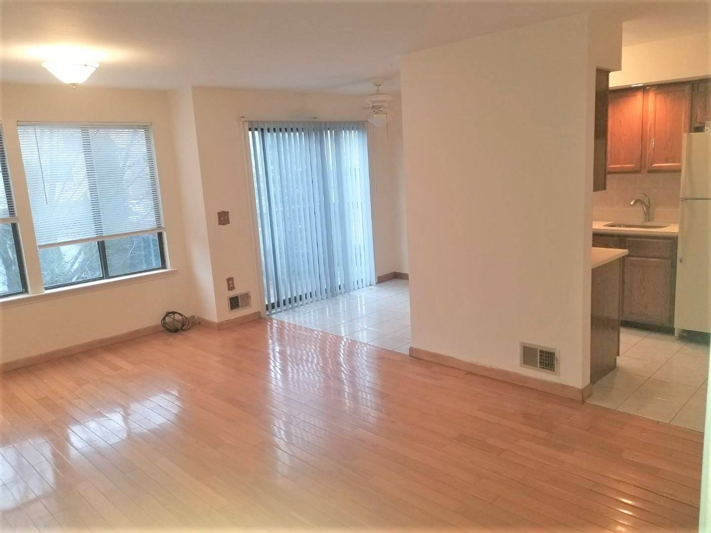 27 Lyndale Lane, Staten Island, NY 10312 (Off Market NYStateMLS Listing