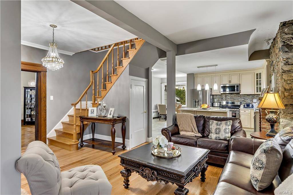 141 Buckingham Rd, Yonkers, NY 10701 (Off Market NYStateMLS Listing