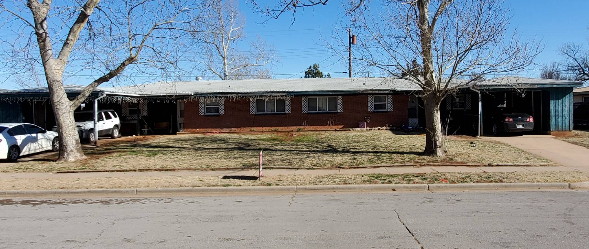 304 Mohawk Trail Units A & B, Burns Flat, OK 73624 (Off Market