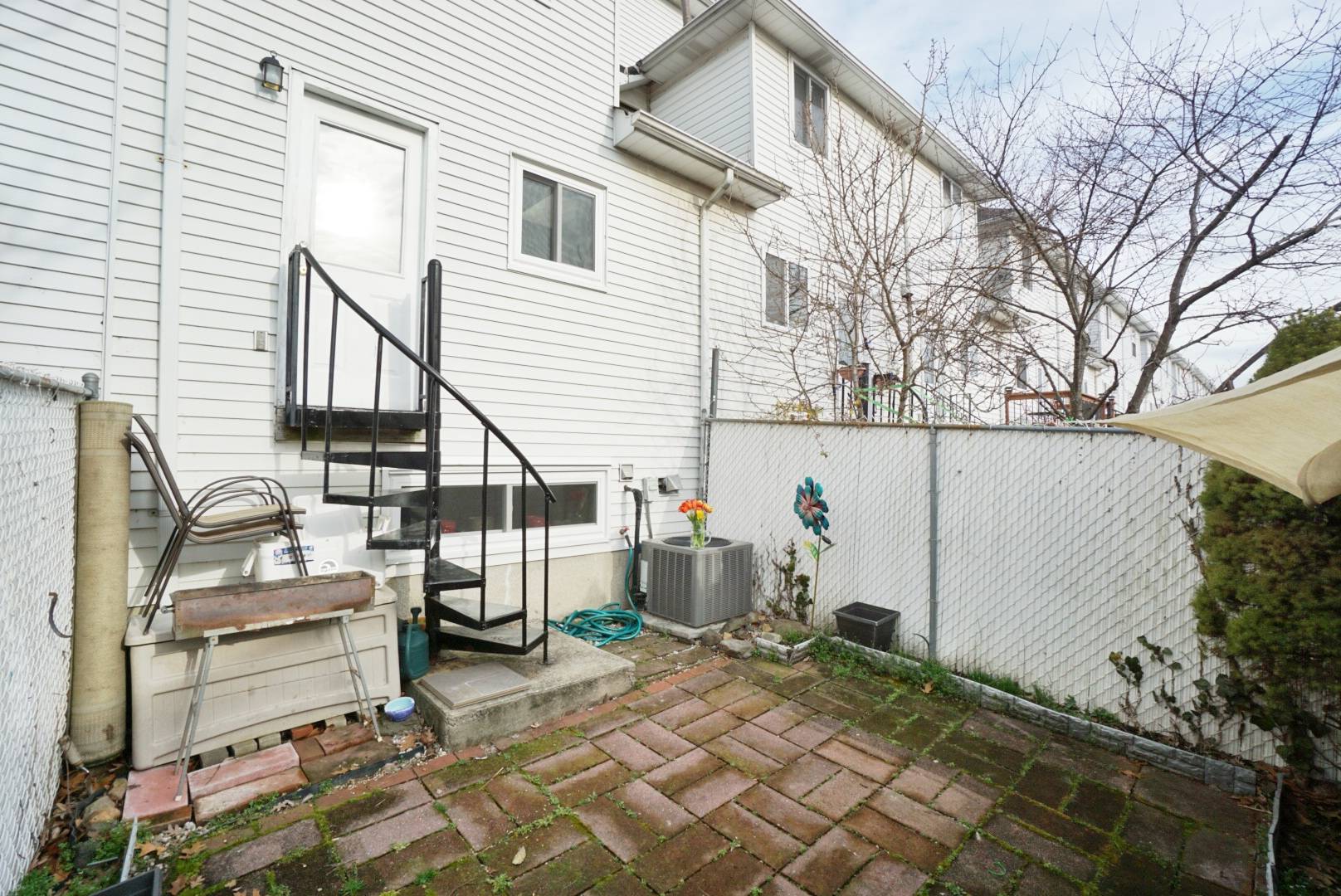 27 Cranford Court, Staten Island, NY 10306 (Off Market NYStateMLS Listing 10735031)
