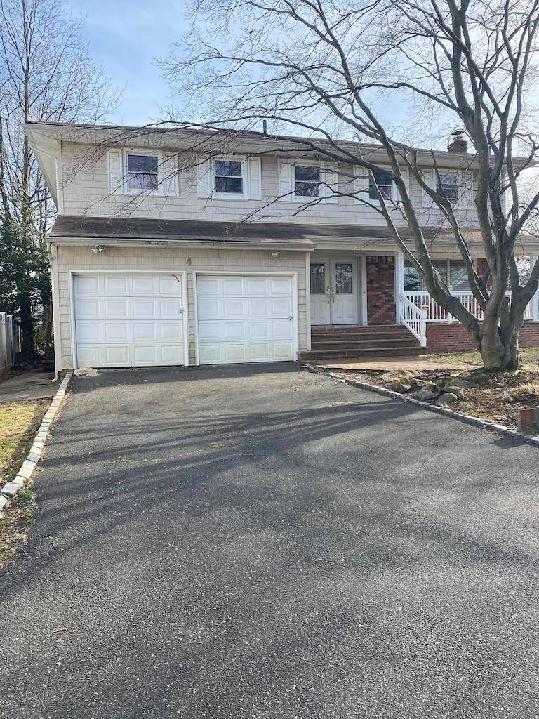 4 Valley lane North, Valley Stream, NY 11581 (Off Market NYStateMLS