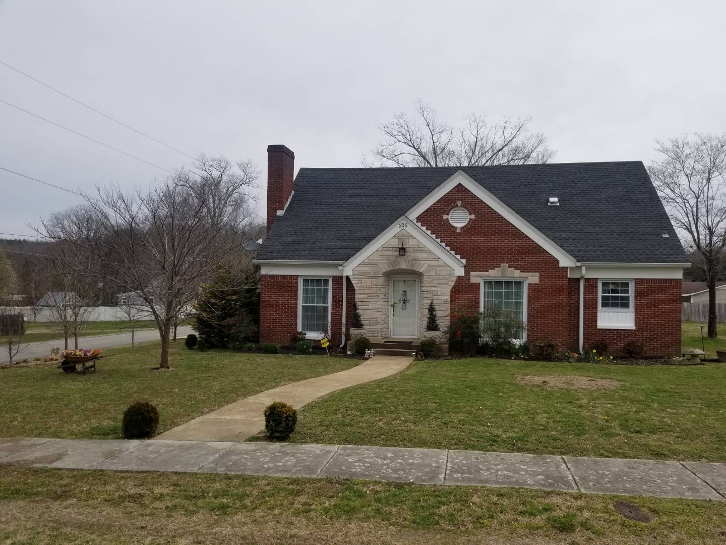 225 Hassell St., Waynesboro, TN 38485 (Sold NYStateMLS Listing #10855275)