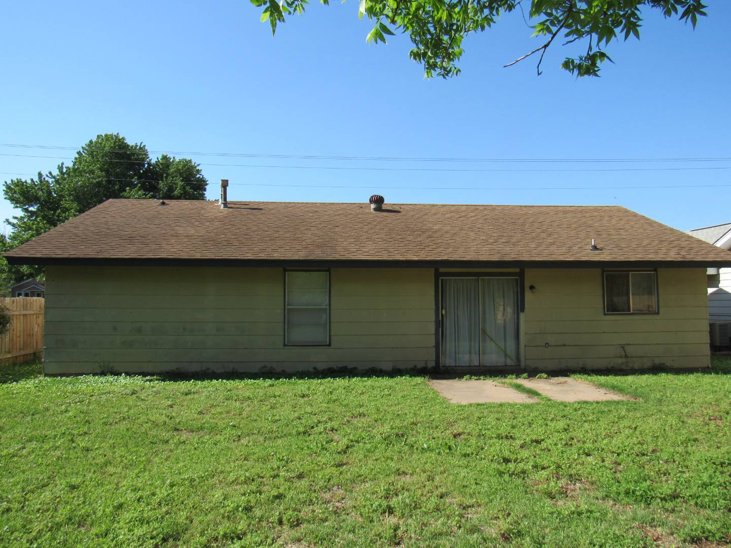 2126 E. Chestnut, Enid, OK 73701 (Sold MyStateMLS Listing 10889516)