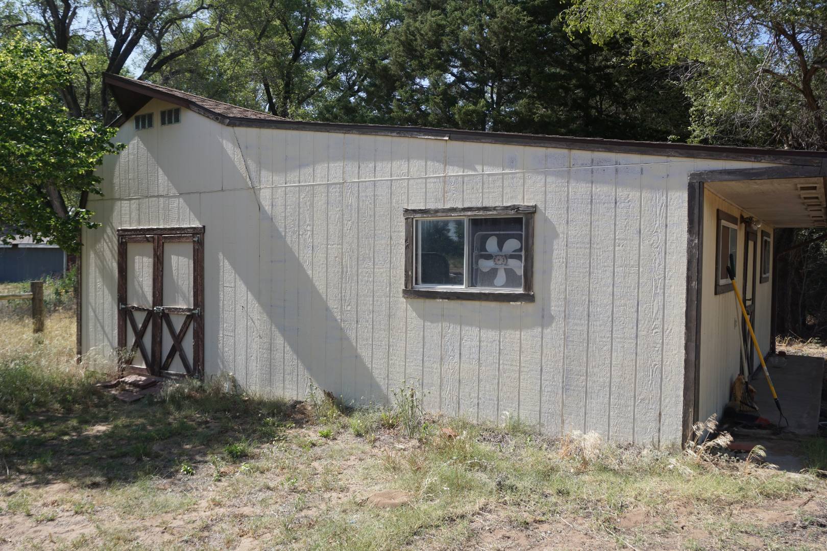 10158 NE 10 St., Murdock, KS 67111 (Sold NYStateMLS Listing 10899661)