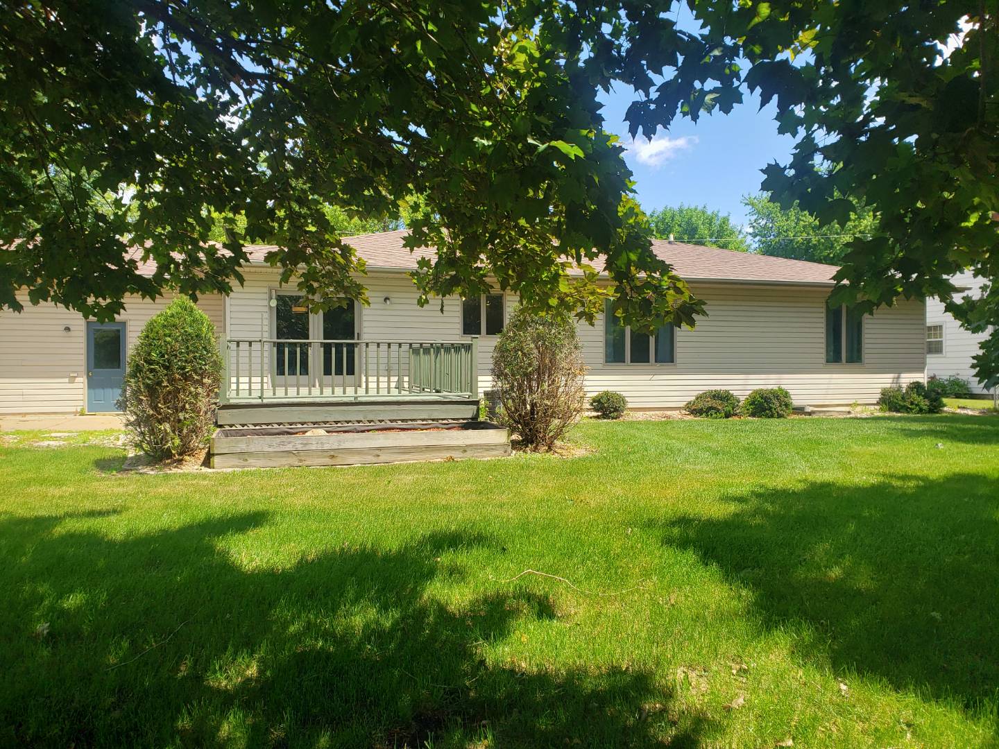 447 1st St NW, Hartley, IA 51346 (Sold NYStateMLS Listing 10899669)