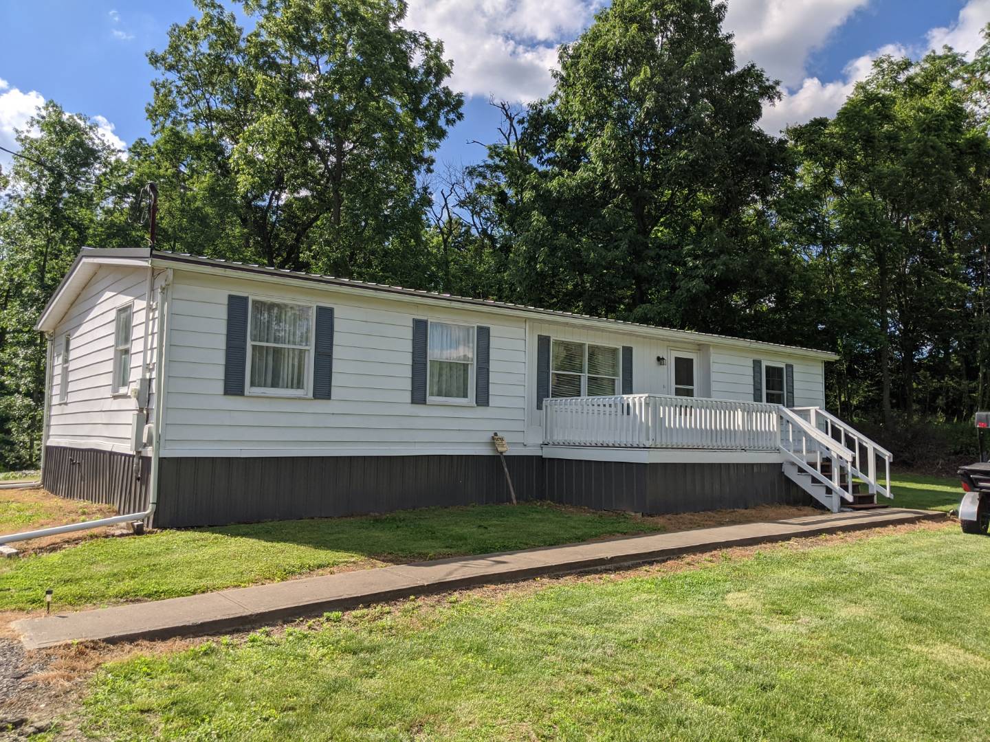 58905 Claysville Rd., Cambridge, OH 43725 (Off Market NYStateMLS