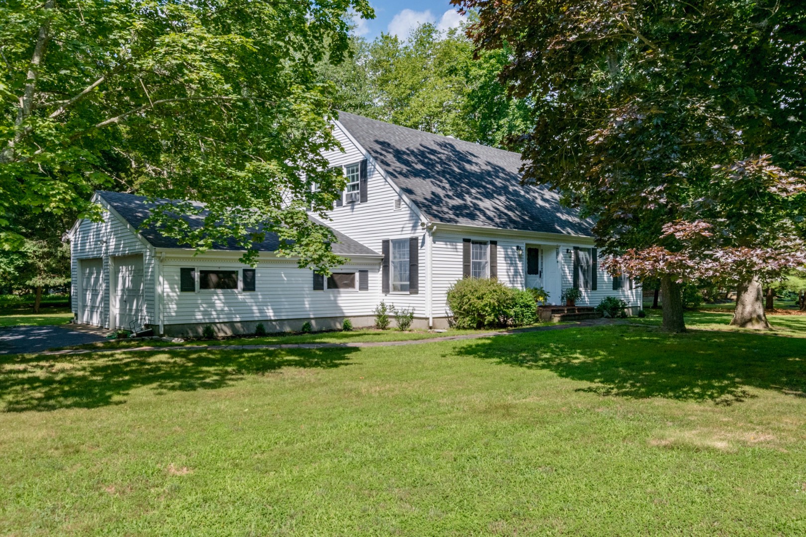10 Brookhaven Hamlet, NY 11719 (Off Market NYStateMLS Listing 10919533)