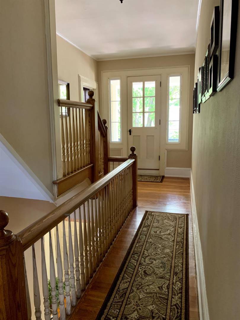 55 Elm St, Oneonta, NY 13820 (Off Market NYStateMLS Listing 10917877)