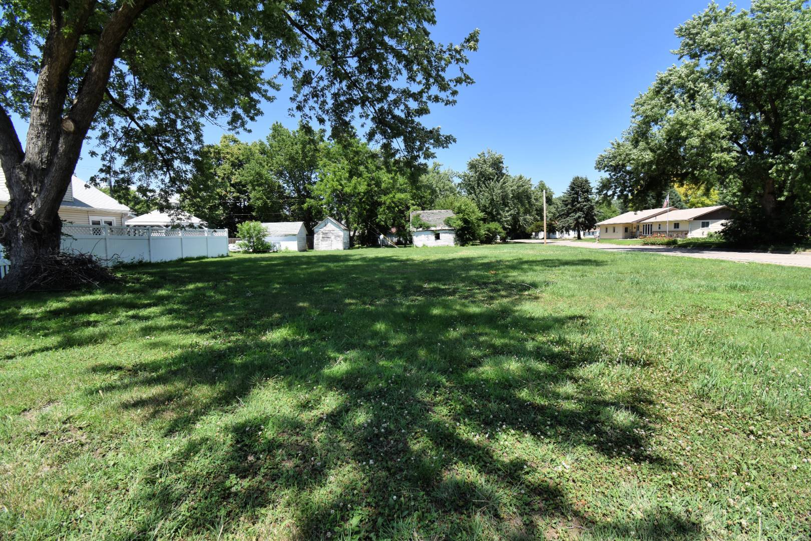 802 w park st, albion, NE 68620 (Sold NYStateMLS Listing 10918481)