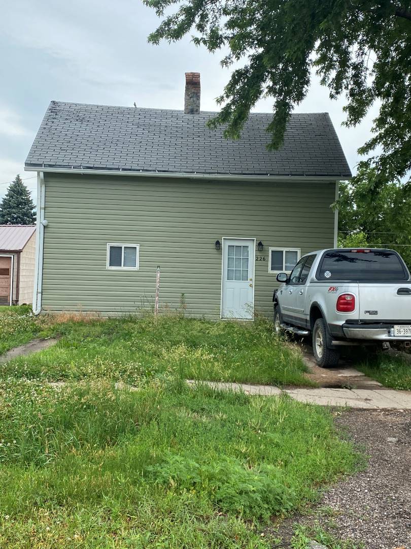 226 East Fremont Street, O'Neill, NE 68763 (Off Market MyStateMLS