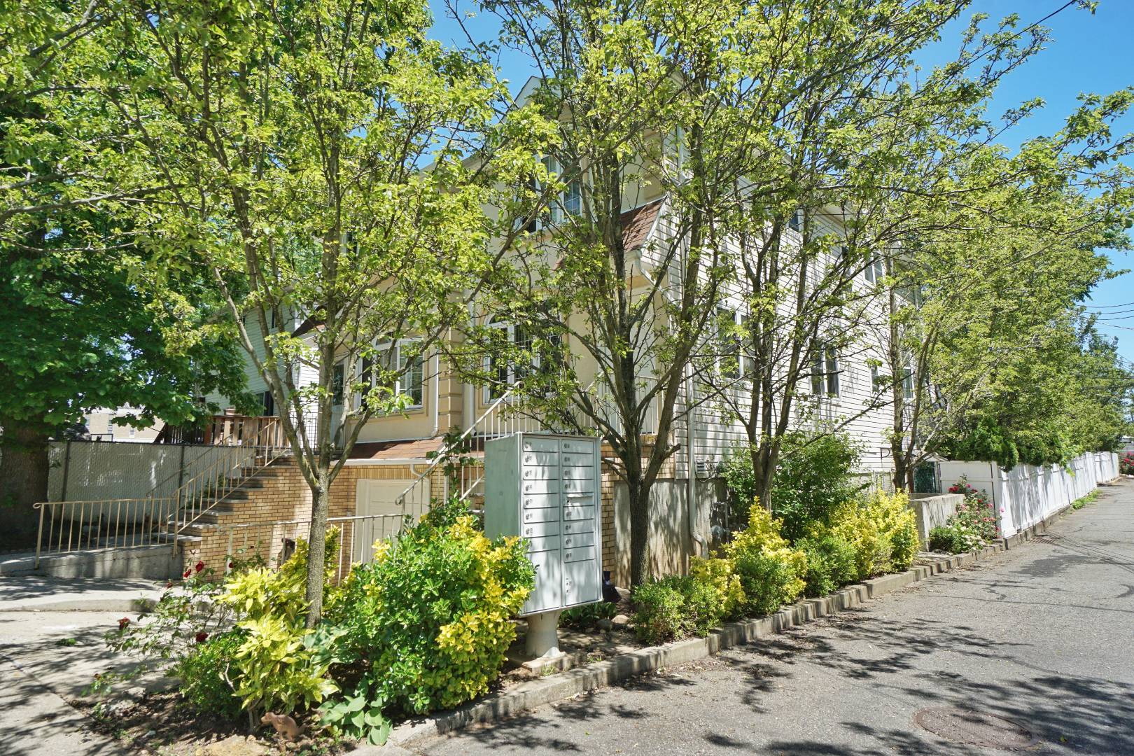 157 Ainsworth Avenue, Staten Island, NY 10308 (Off Market NYStateMLS