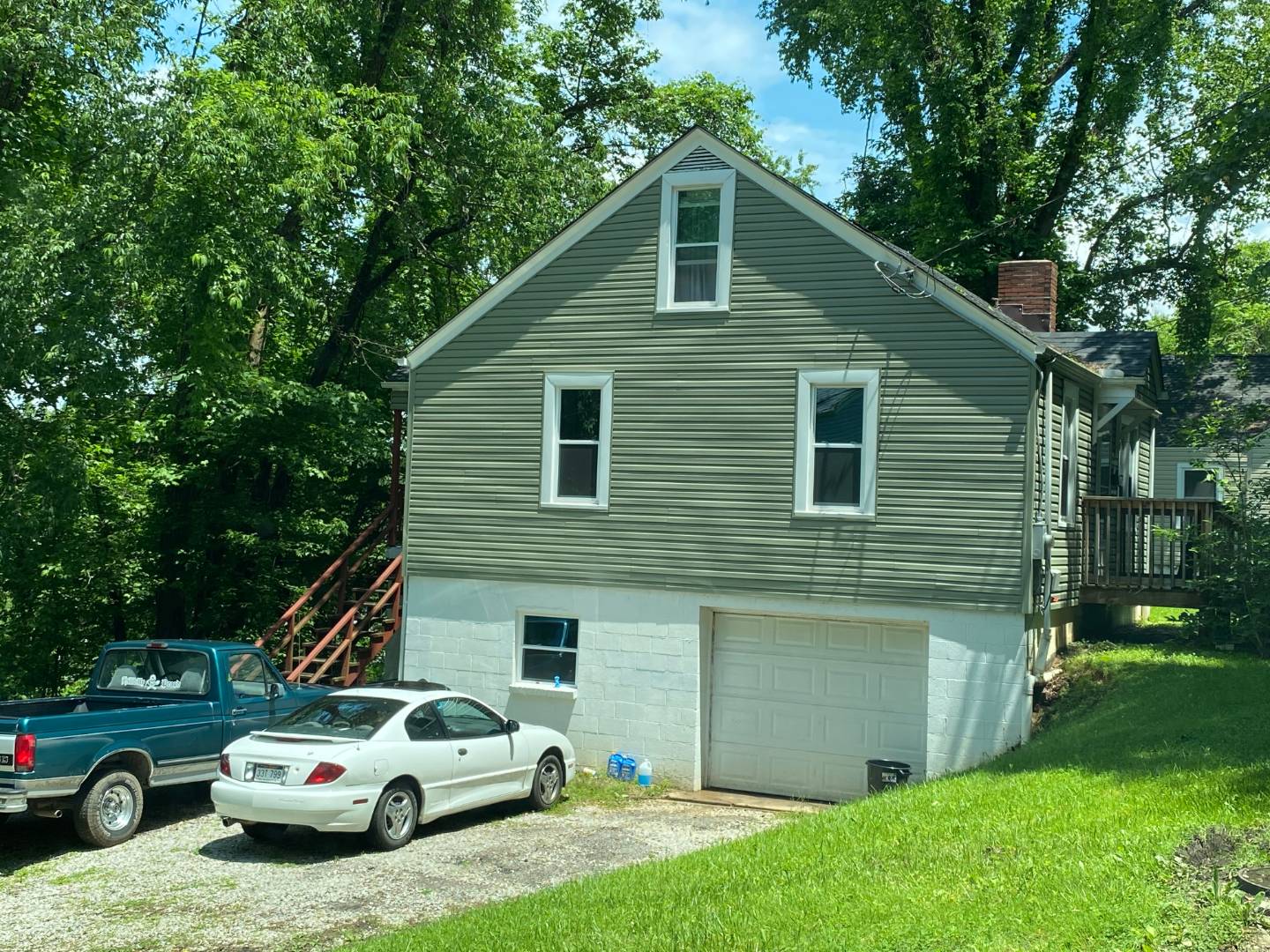 4515 Castleberry Hill, South Charleston, WV 25309 (Off Market