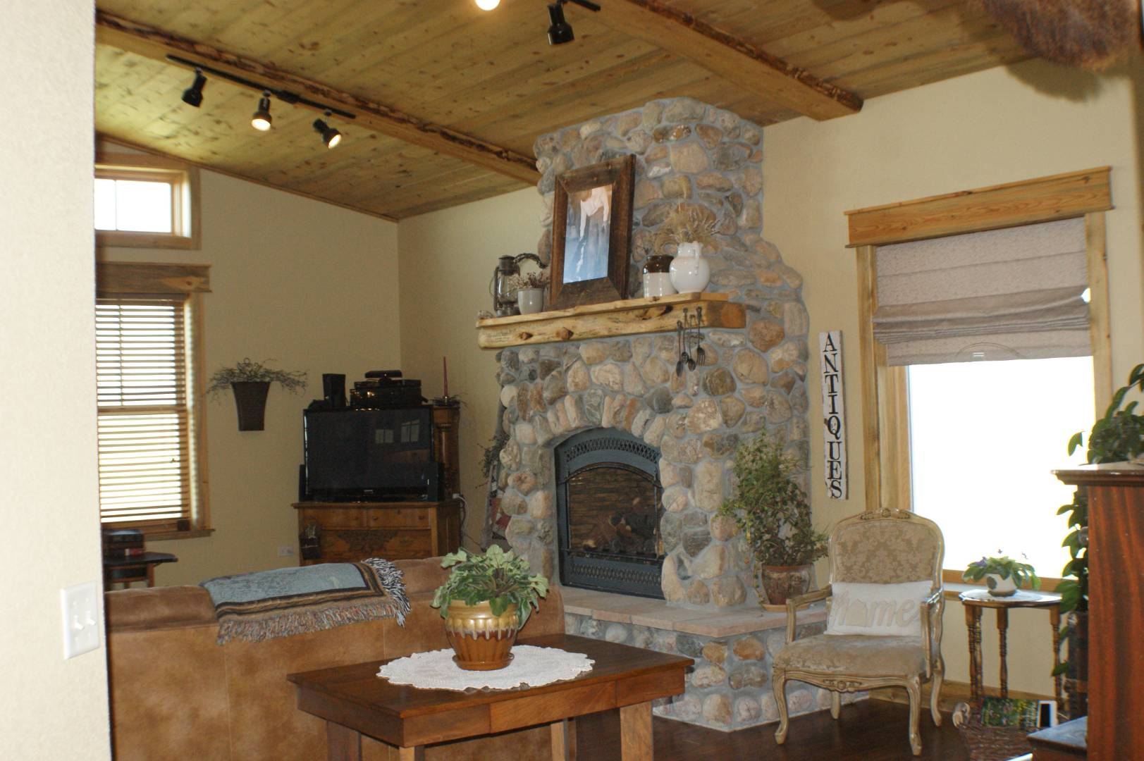 44 TUMBLEWEED TRAIL, LARAMIE, WY 82070 (Sold NYStateMLS Listing 10926543)