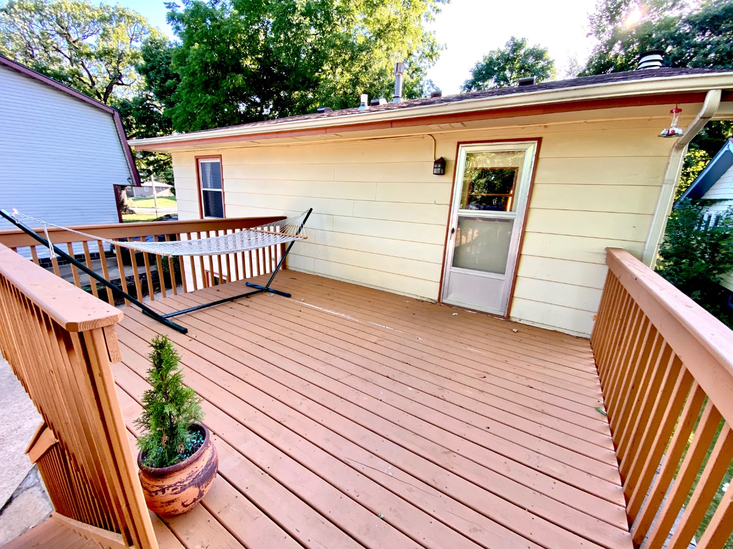 3919 Lower Beaver Rd., Des Moines, IA 50310 (Off Market NYStateMLS