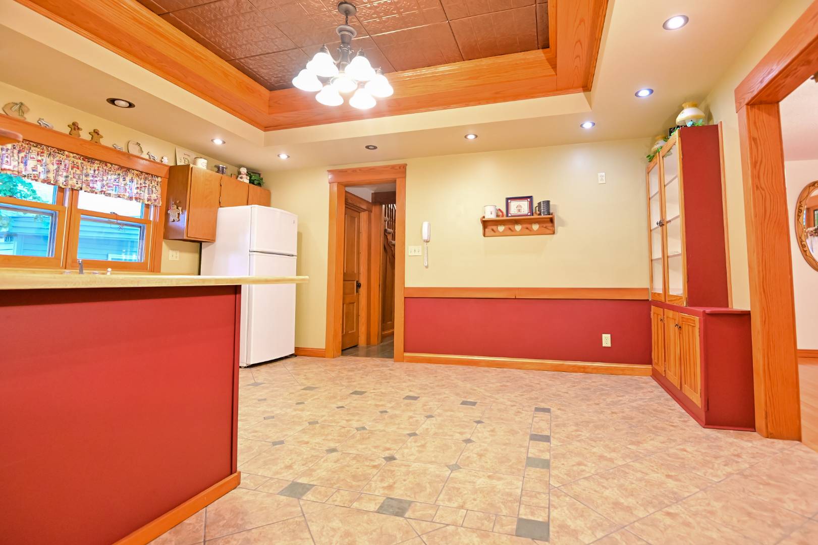 319 N. Cherry St., Valentine, NE 69201 (Sold NYStateMLS Listing 10922057)