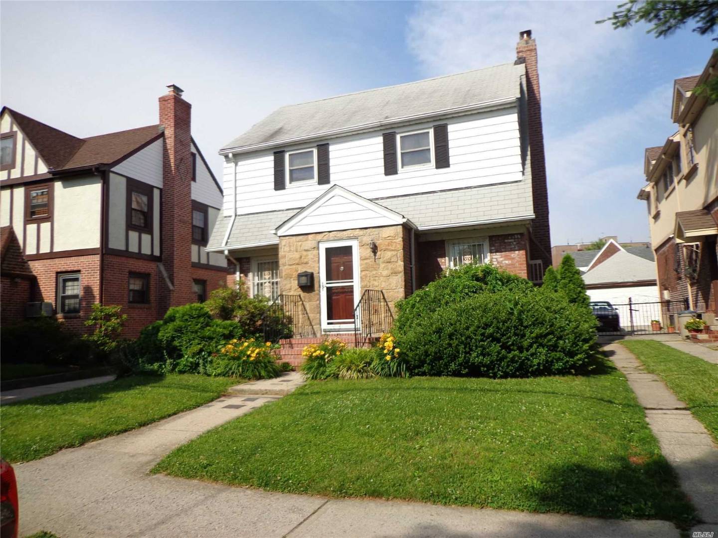 6352 Ellwell Crescent, Rego Park, NY 11374 (Rented NYStateMLS Listing