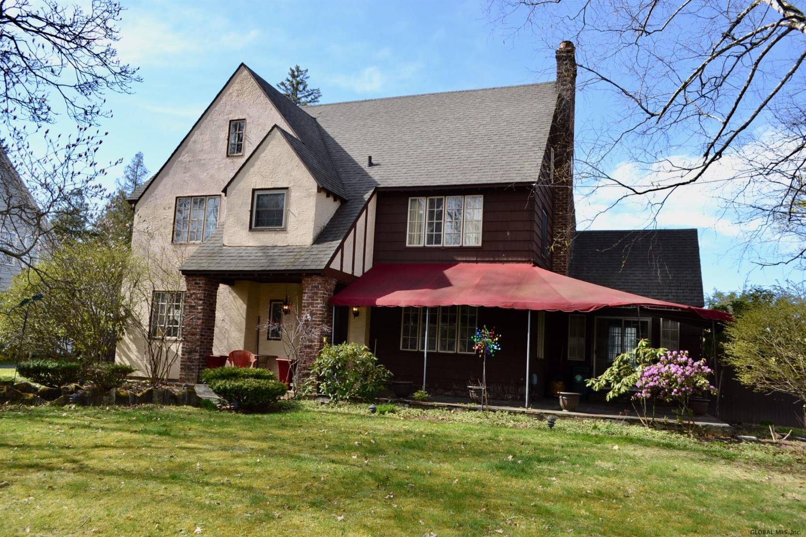 167 Prospect Ave., Gloversville, NY 12078 (Off Market NYStateMLS