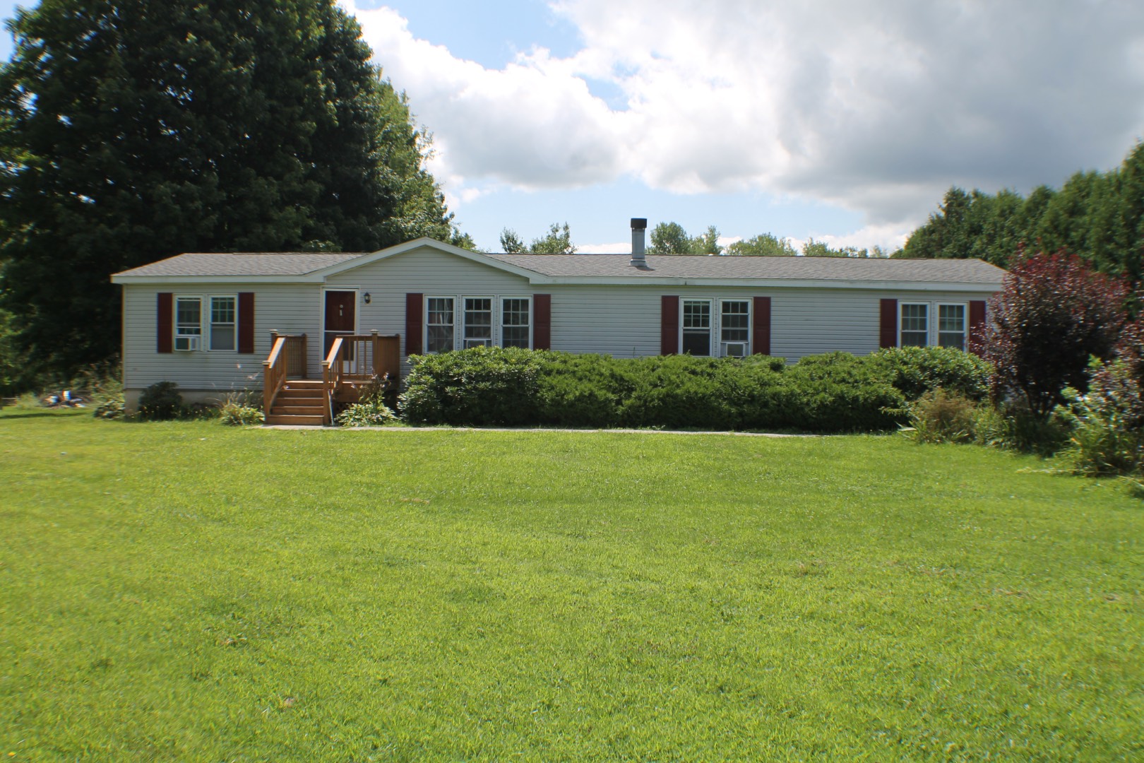 394 Ridge Rd, Broadalbin, NY 12025 (Sold NYStateMLS Listing #10924687)